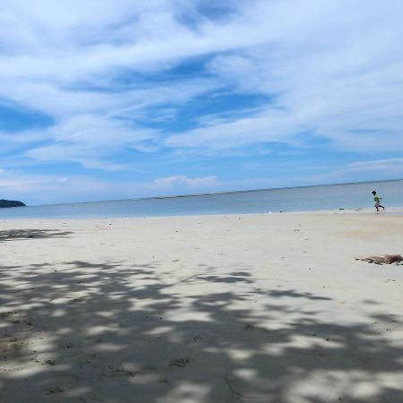 One One Hostel Patong Екстер'єр фото